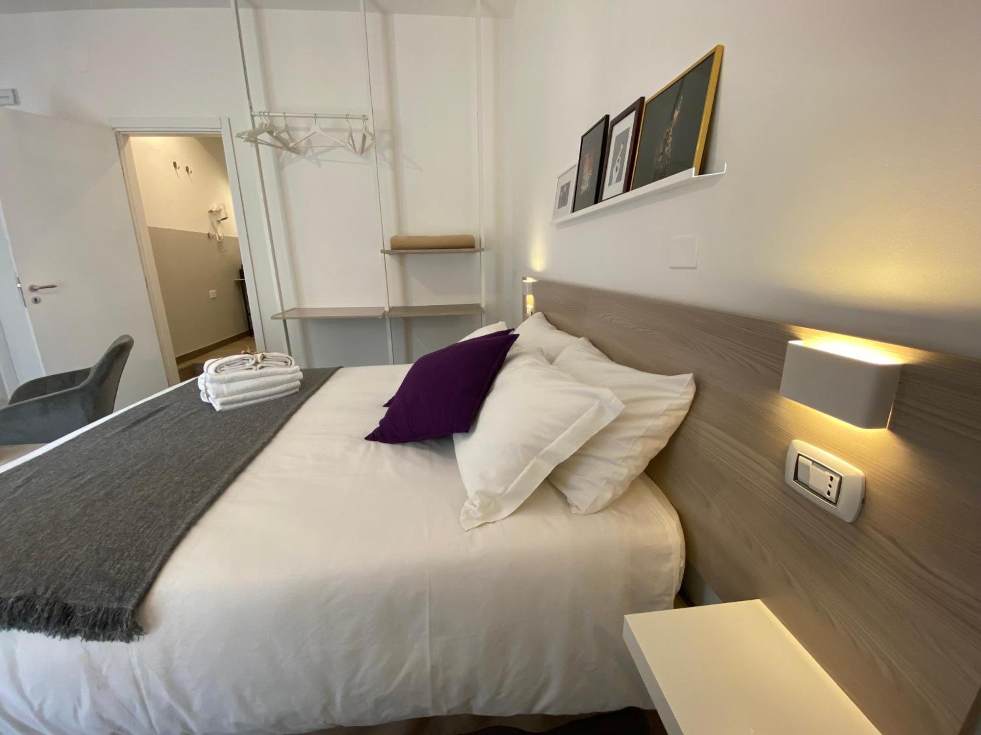 Ma&Mi Light Rooms Cefalu Room photo