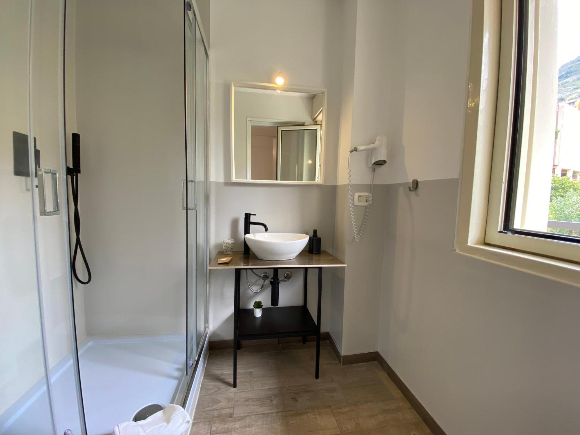 Ma&Mi Light Rooms Cefalu Room photo